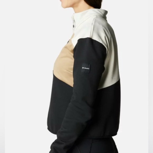 COLUMBIA WOMENS LODGE HYBRID PULLOVER - Size Large - Excellent condition - Picture 5 of 9